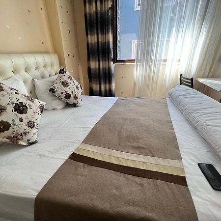 Diyar Budget Hotel อิสตันบูล ภายนอก รูปภาพ