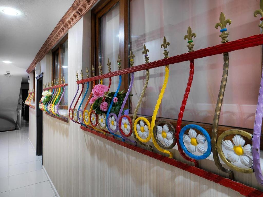 Diyar Budget Hotel อิสตันบูล ภายนอก รูปภาพ