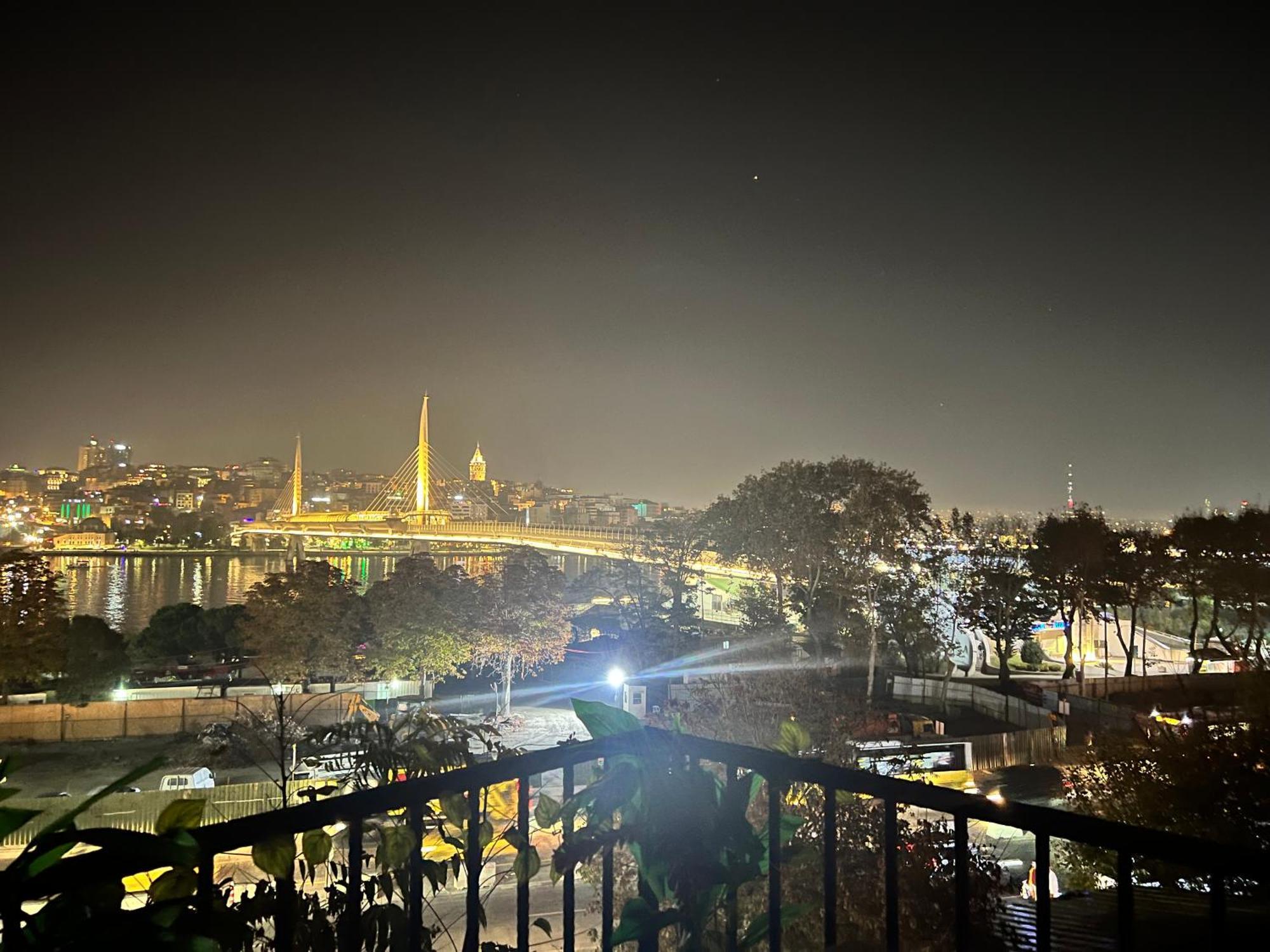 Diyar Budget Hotel อิสตันบูล ภายนอก รูปภาพ
